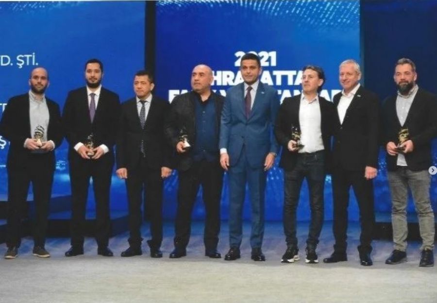 İHRACATTA FARK YARATANLAR ÖDÜL TÖRENİ VE 4. AYAKKABI TASARIM YARIŞMASI İHRACATTA FARK YARATANLAR ÖDÜL TÖRENİ VE 4. AYAKKABI TASARIM YARIŞMASI